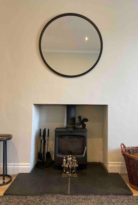 Apartment Lovely 2 Bed With Hot Tub Log Burner And Off Street Parking Dumfries